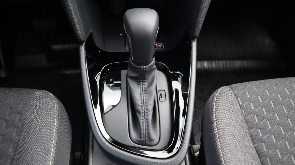 toyota-yaris-cross-2026-hibrido-a-gasolina-1490cc