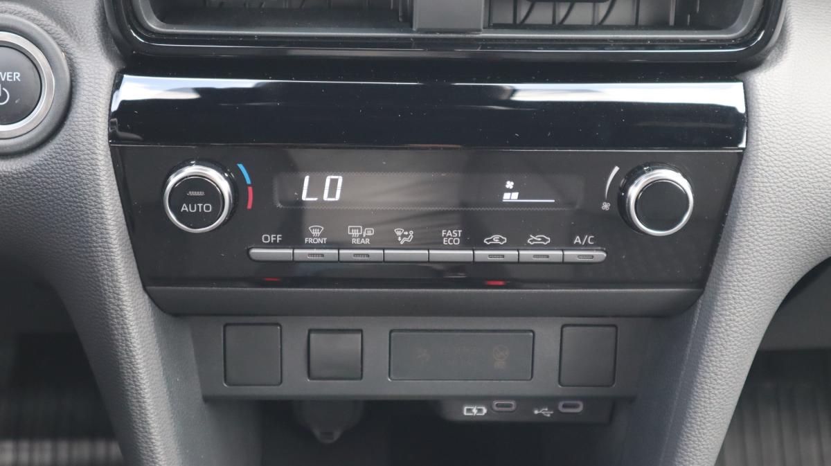 toyota-yaris-cross-2026-hibrido-a-gasolina-1490cc