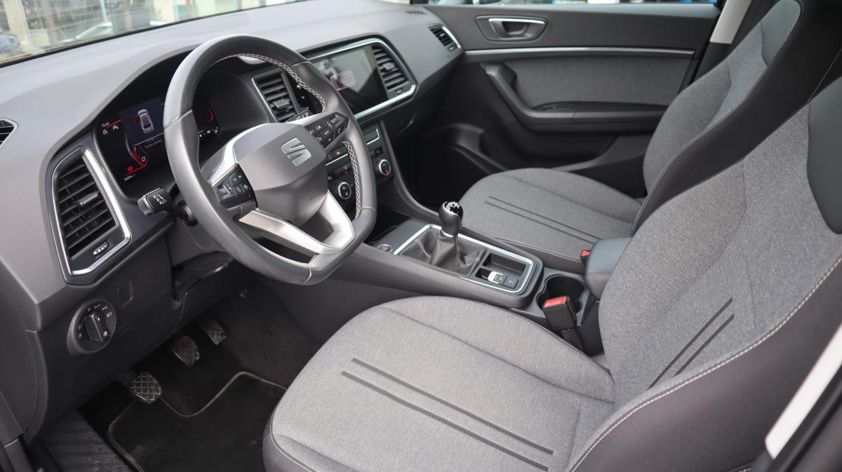 seat-ateca-2023-gasolina-999cc