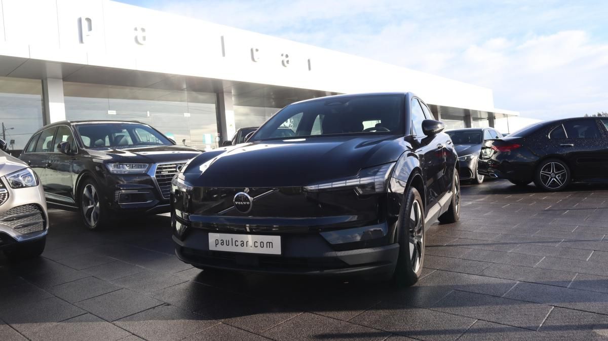 volvo-ex30-2024-eletrico-500cc