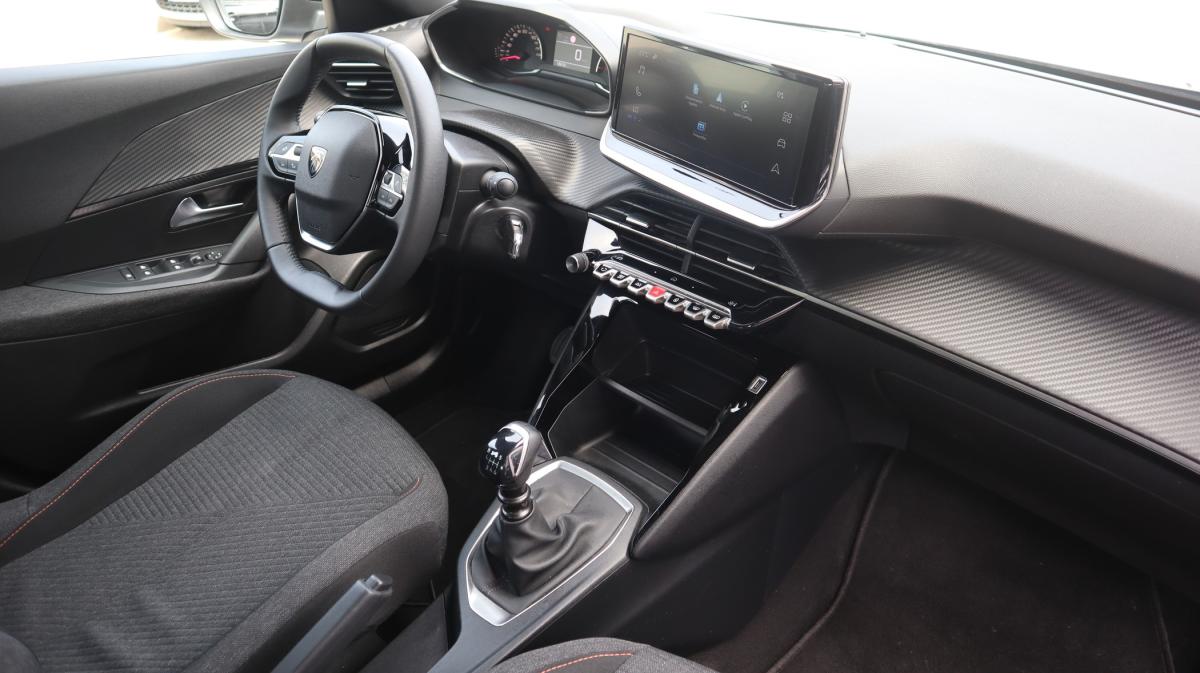 peugeot-2008-2025-gasolina-1199cc