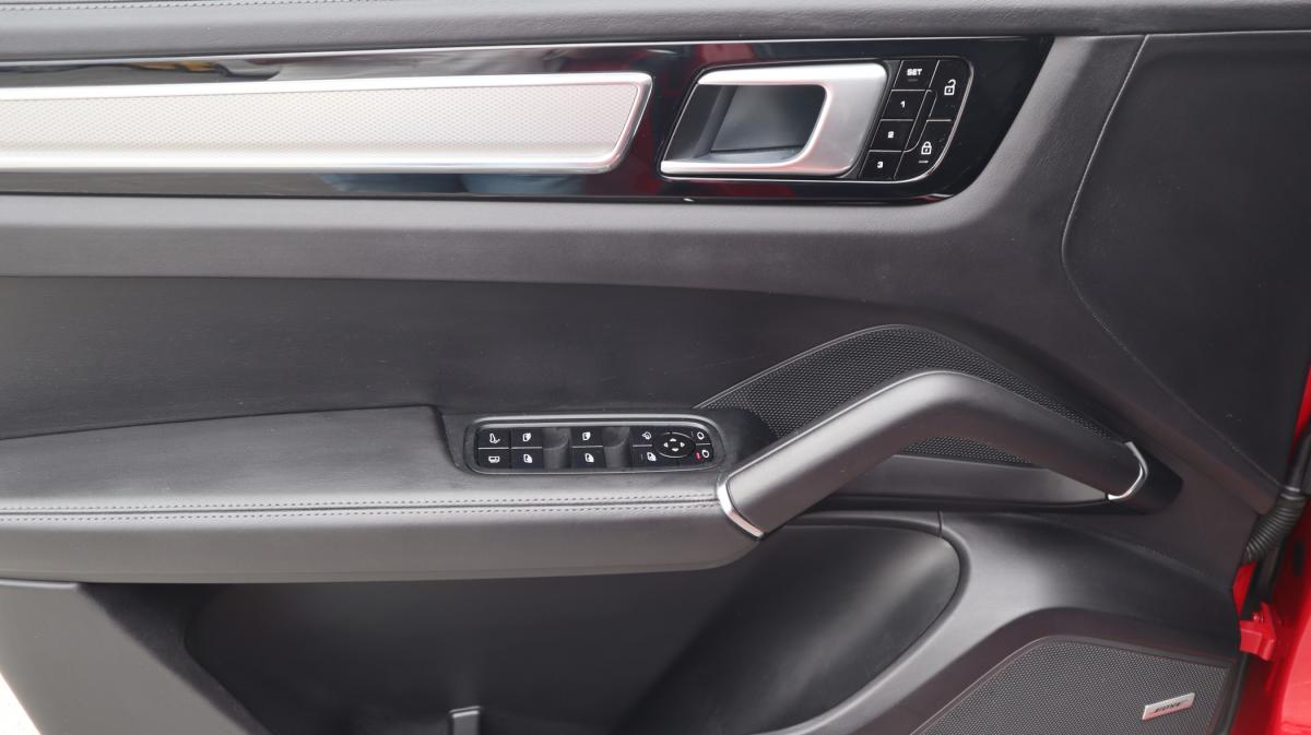 porsche-cayenne-2021-hibrido-a-gasolina-2995cc