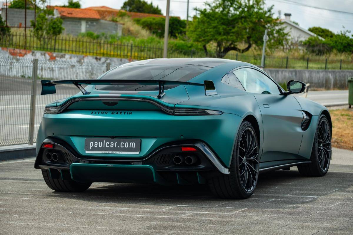 aston-martin-vantage-coupe-2024-gasolina-3982cc