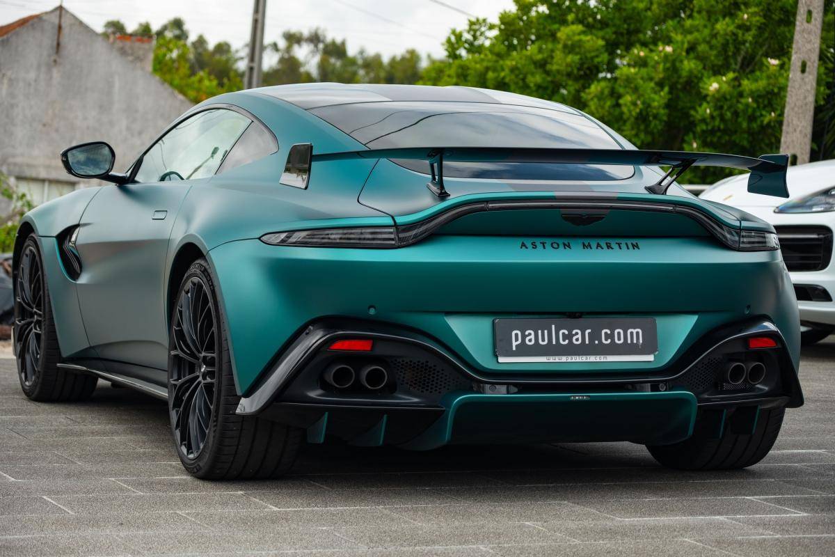 aston-martin-vantage-coupe-2024-gasolina-3982cc