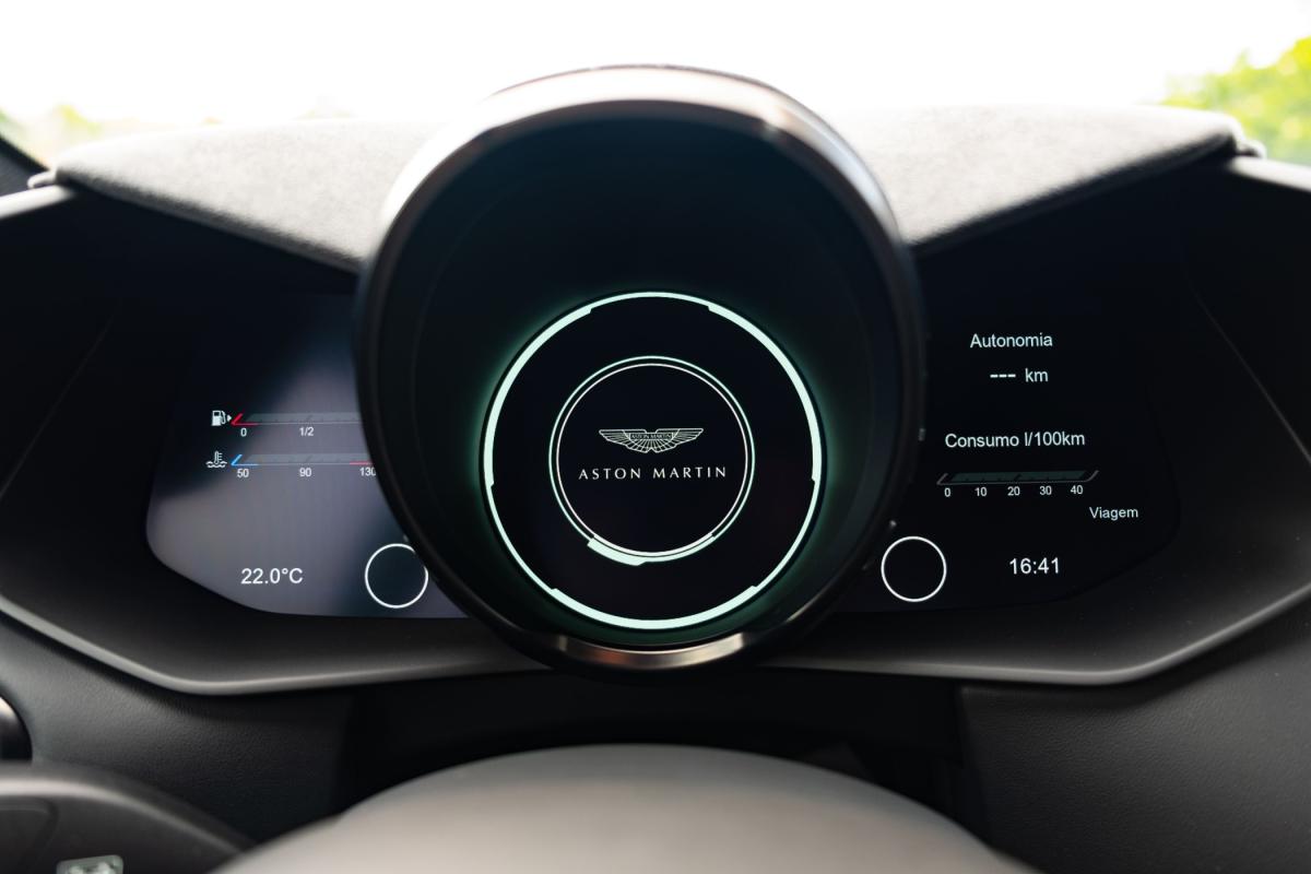 aston-martin-vantage-coupe-2024-gasolina-3982cc