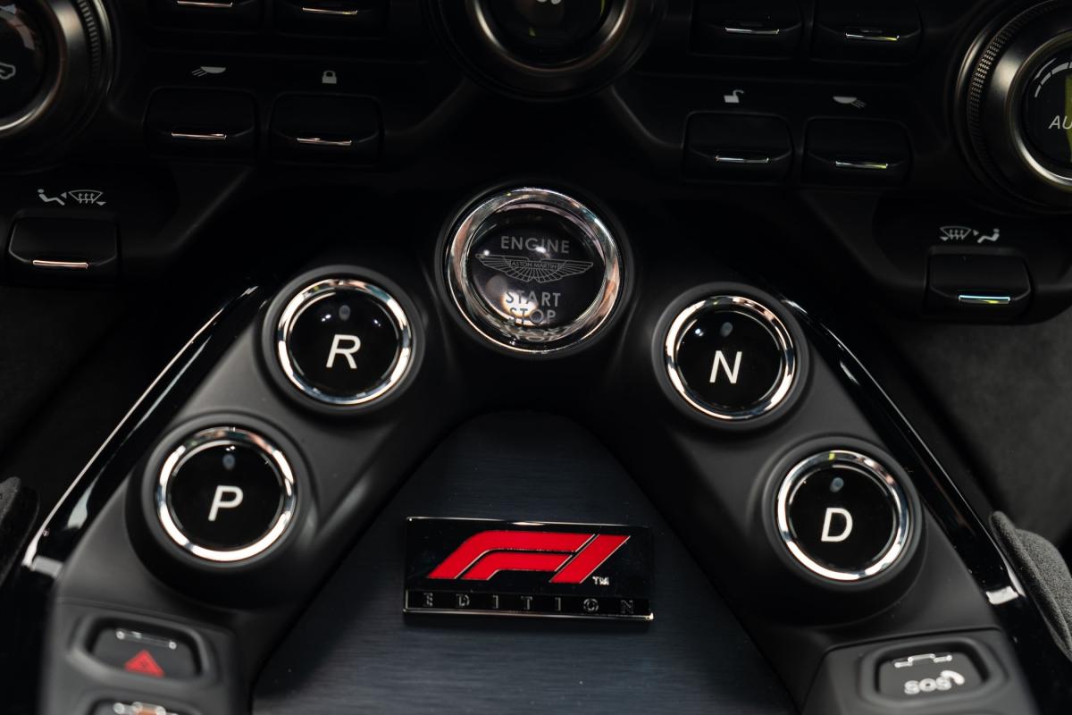 aston-martin-vantage-coupe-2024-gasolina-3982cc