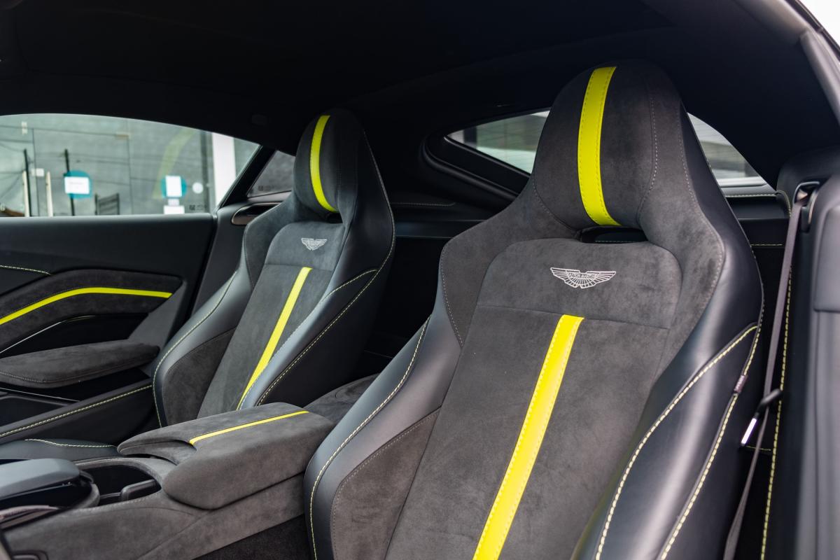 aston-martin-vantage-coupe-2024-gasolina-3982cc