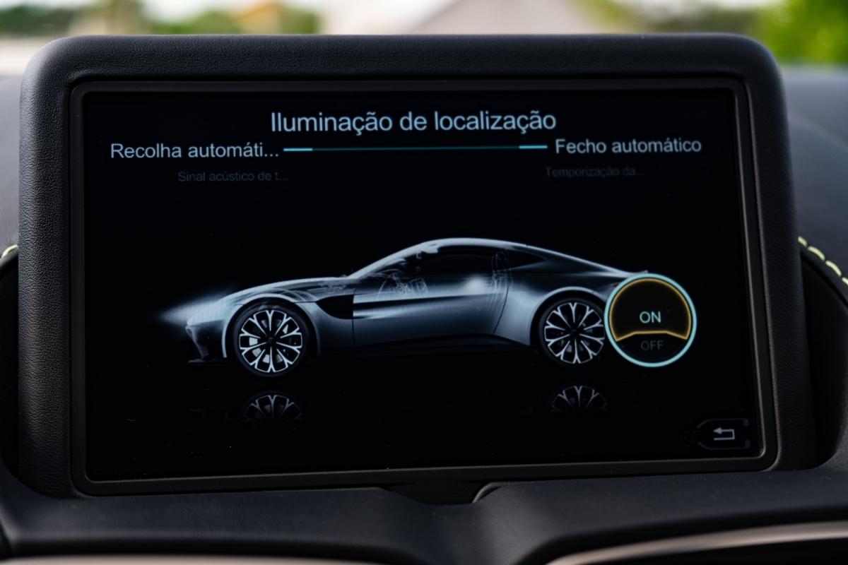 aston-martin-vantage-coupe-2024-gasolina-3982cc