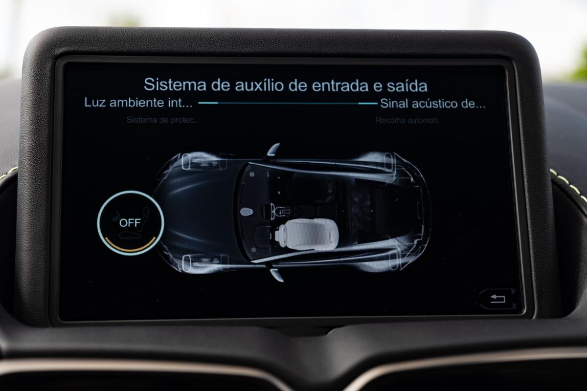 aston-martin-vantage-coupe-2024-gasolina-3982cc