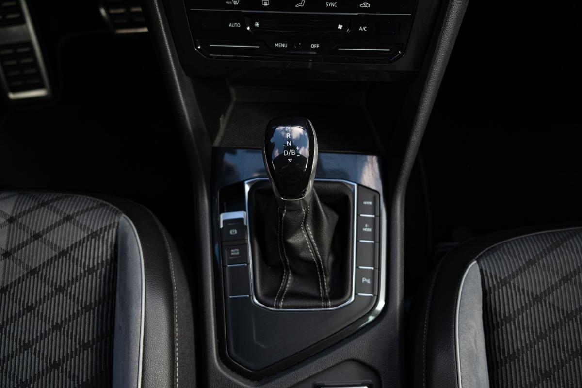 volkswagen-tiguan-2022-hibrido-a-gasolina-1395cc