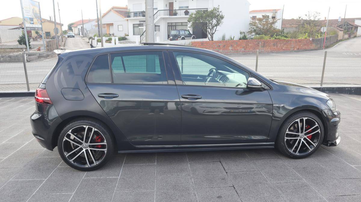 volkswagen-golf-2013-diesel-1968cc