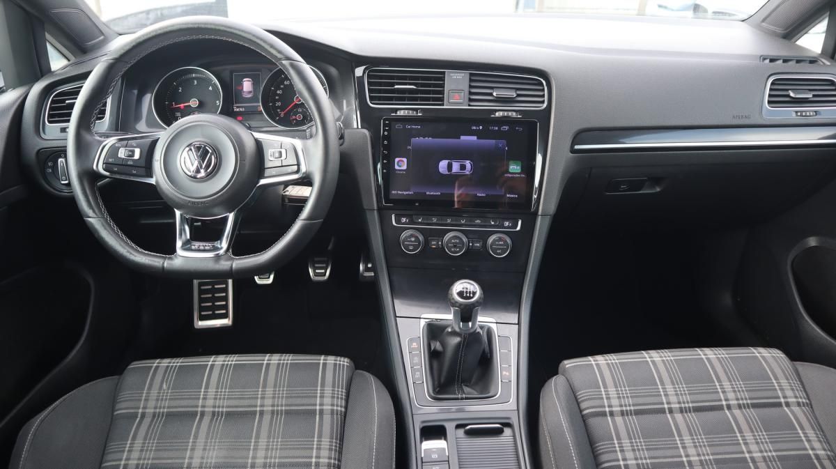 volkswagen-golf-2013-diesel-1968cc