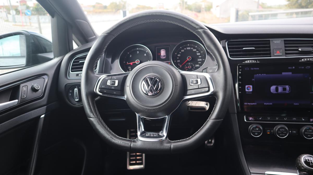 volkswagen-golf-2013-diesel-1968cc