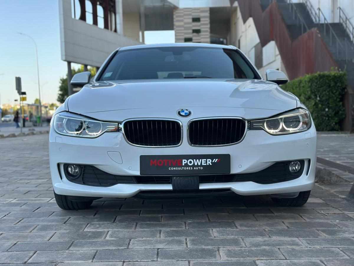 bmw-serie-3-320d-xdrive-2014-diesel-1995cc