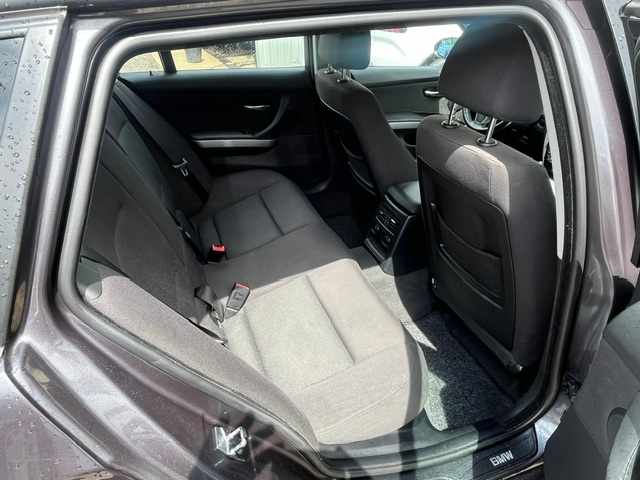bmw-serie-3-320d-2008-diesel-1995cc