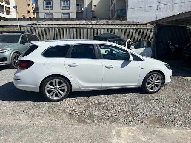 opel-astra-1-4-turbo-2011-gasolina-1364cc