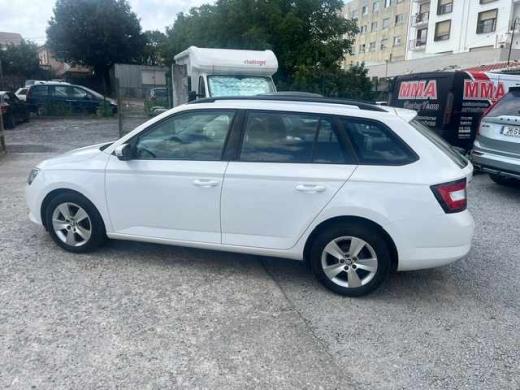 skoda-fabia-1-0-mpi-2017-gasolina-999cc