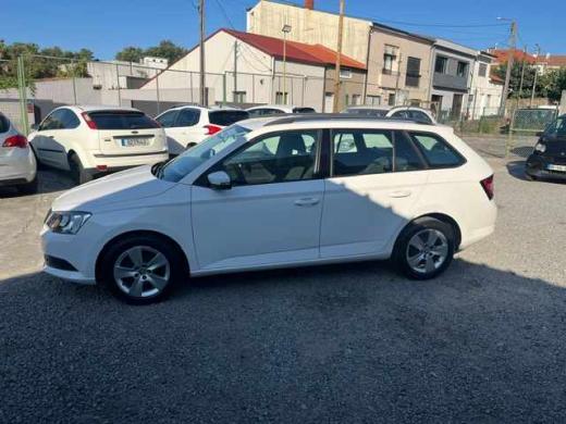 skoda-fabia-1-0-mpi-2017-gasolina-999cc