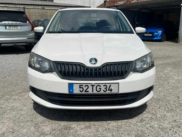 skoda-fabia-1-0-mpi-2017-gasolina-999cc