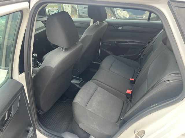 skoda-fabia-1-0-mpi-2017-gasolina-999cc