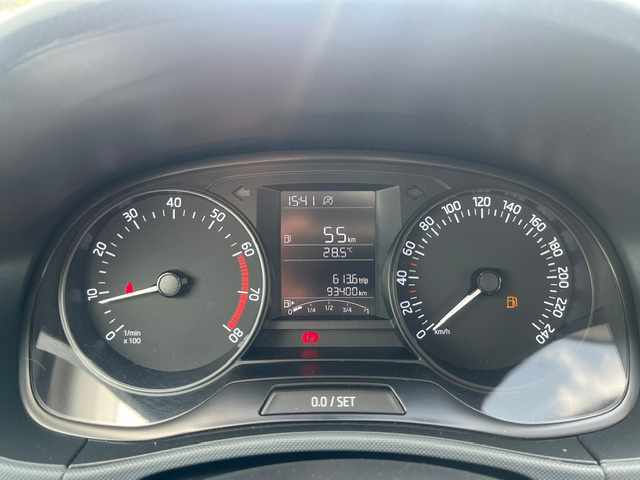 skoda-fabia-1-0-mpi-2017-gasolina-999cc