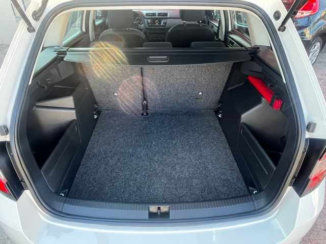 skoda-fabia-1-0-mpi-2017-gasolina-999cc
