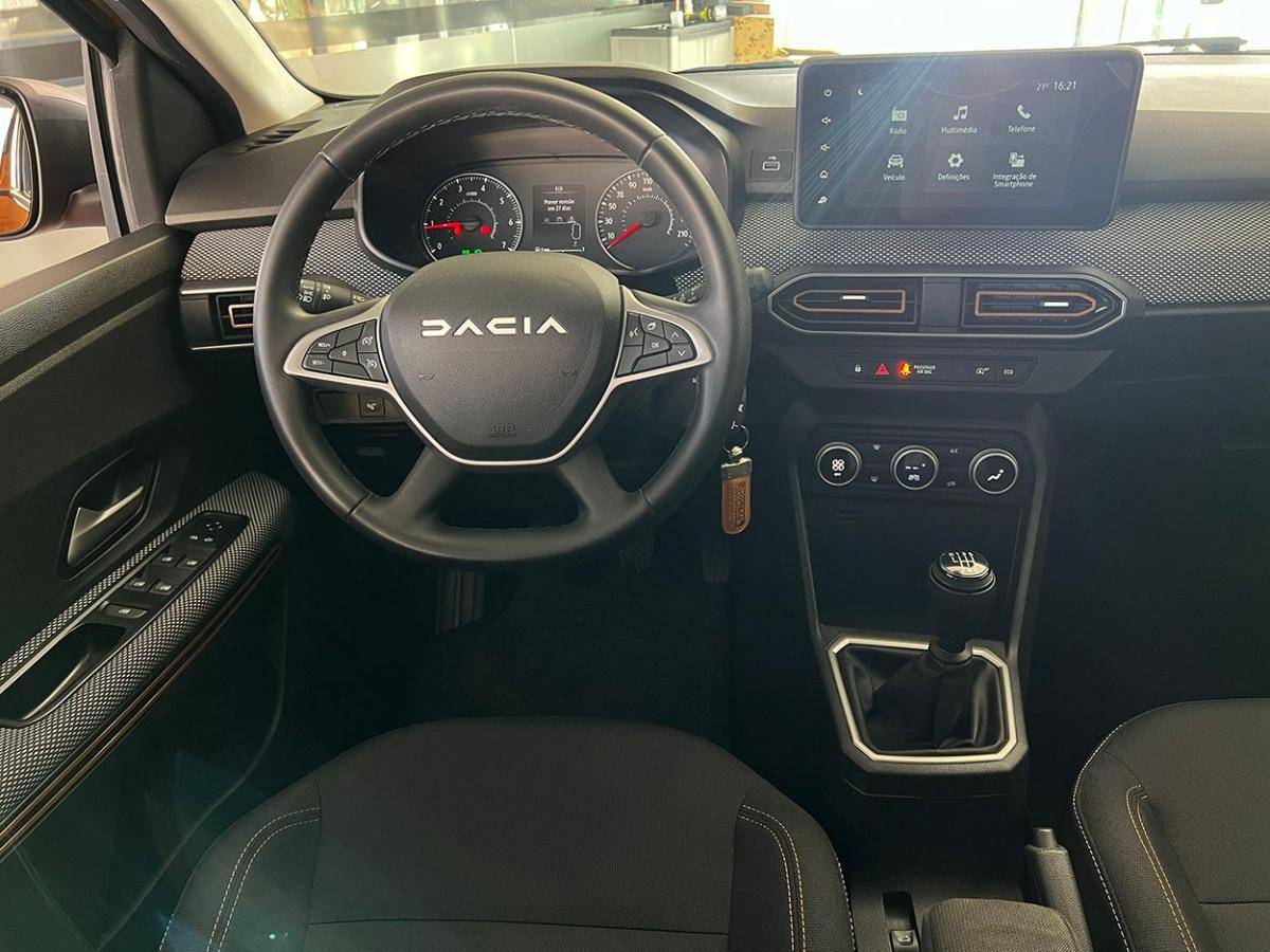 dacia-sandero-2023-gasolina-999cc
