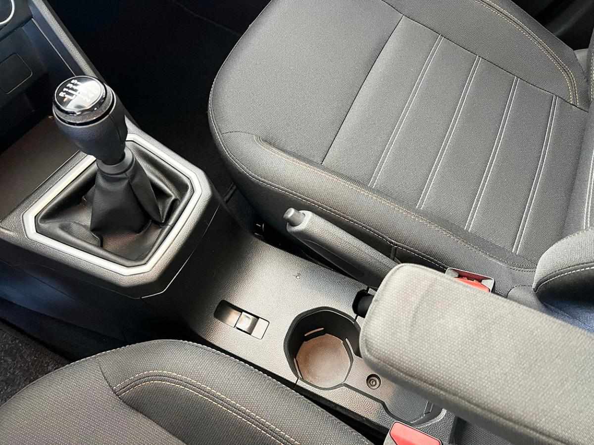 dacia-sandero-2023-gasolina-999cc