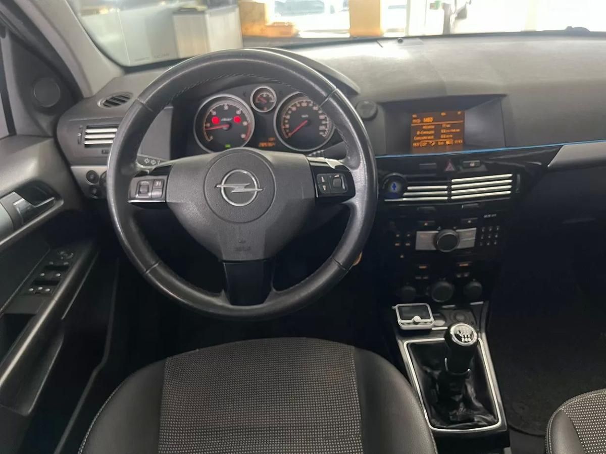 opel-astra-caravan-2009-diesel-1686cc