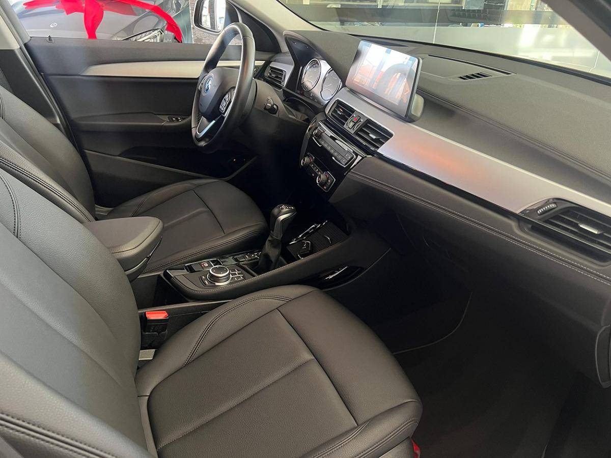 bmw-x2-2022-hibrido-a-gasolina-1499cc
