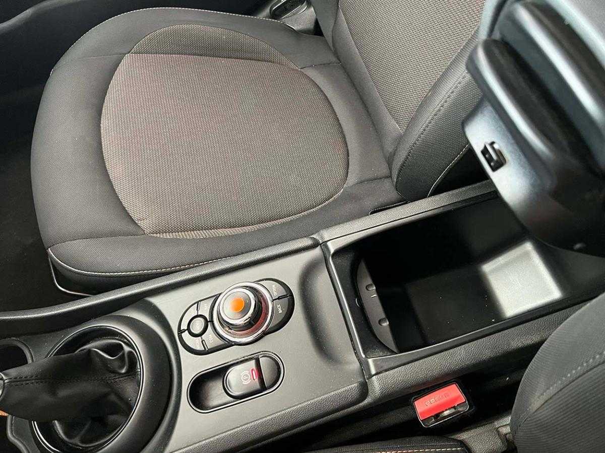 mini-clubman-2018-diesel-1496cc