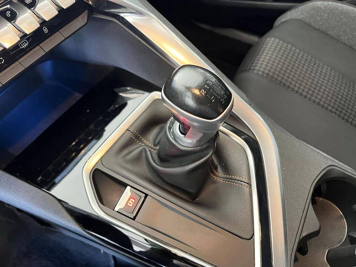 peugeot-3008-2020-diesel-1499cc