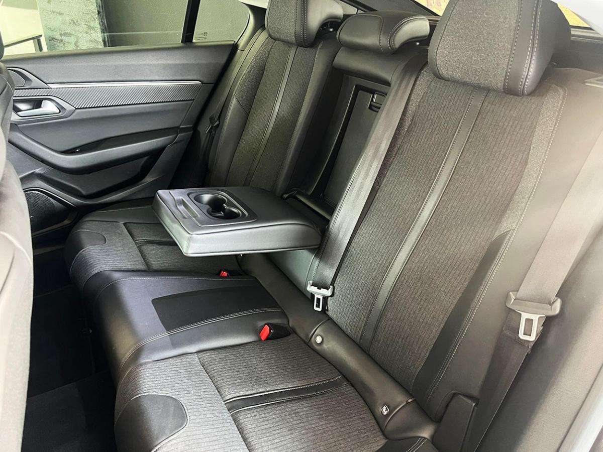 peugeot-508-2021-hibrido-a-gasolina-1598cc