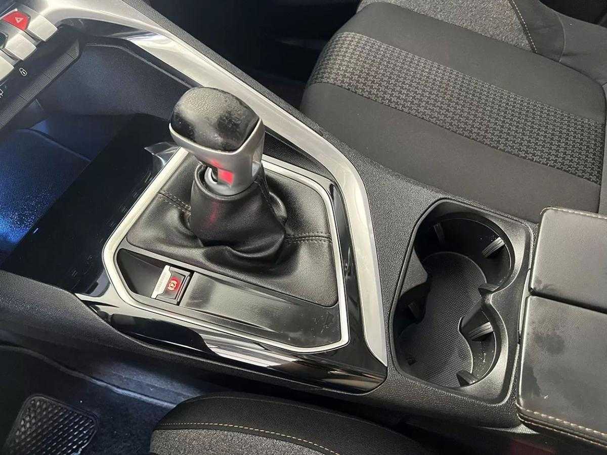 peugeot-3008-2017-diesel-1560cc