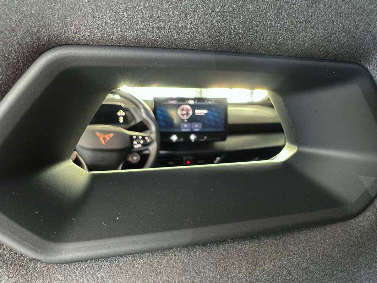 cupra-born-2023-eletrico-0cc