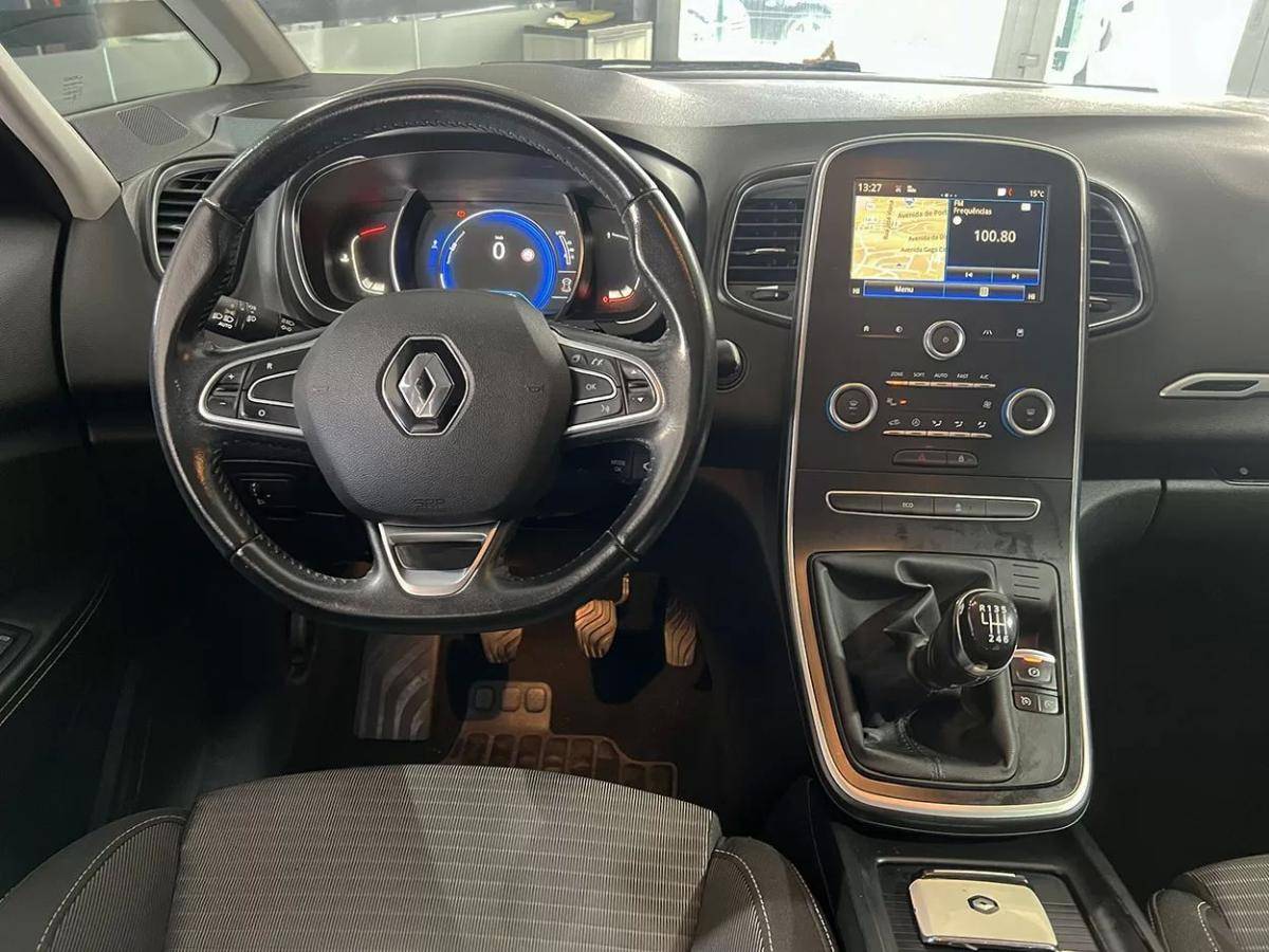 renault-scenic-2017-diesel-1461cc