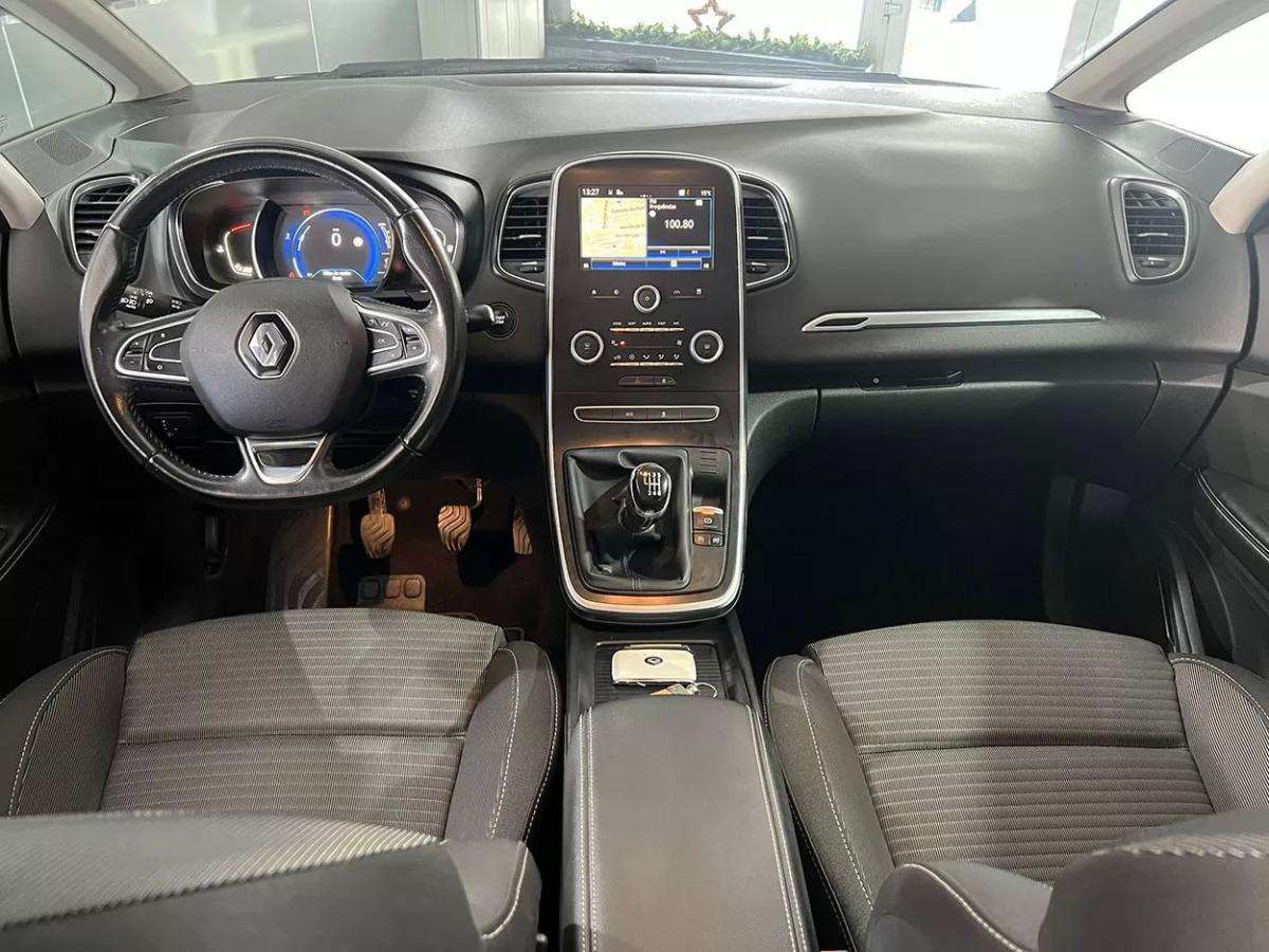 renault-scenic-2017-diesel-1461cc