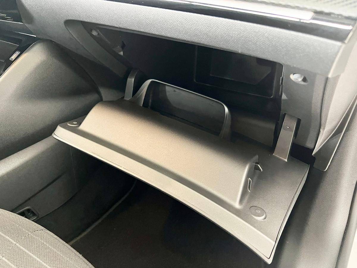 peugeot-208-2020-eletrico-0cc