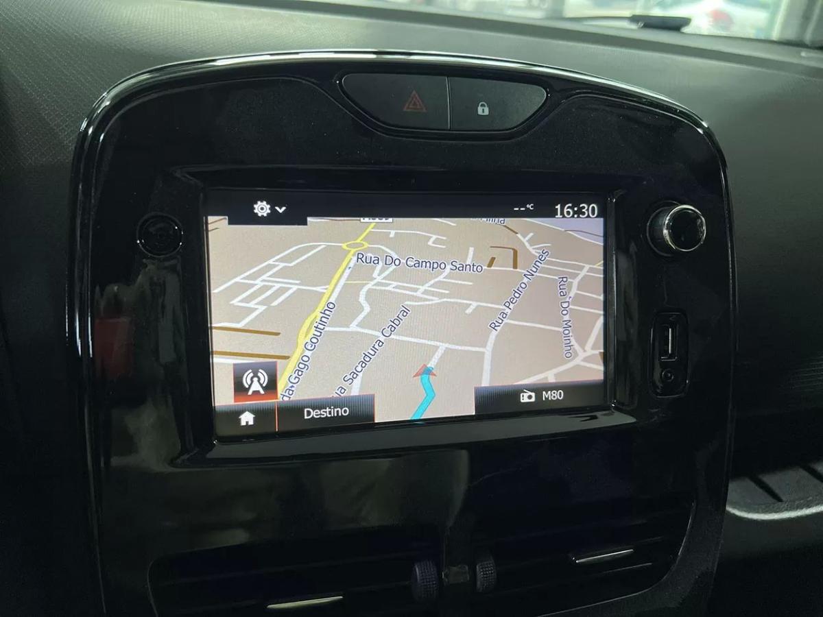 renault-clio-sport-tourer-2015-diesel-1461cc