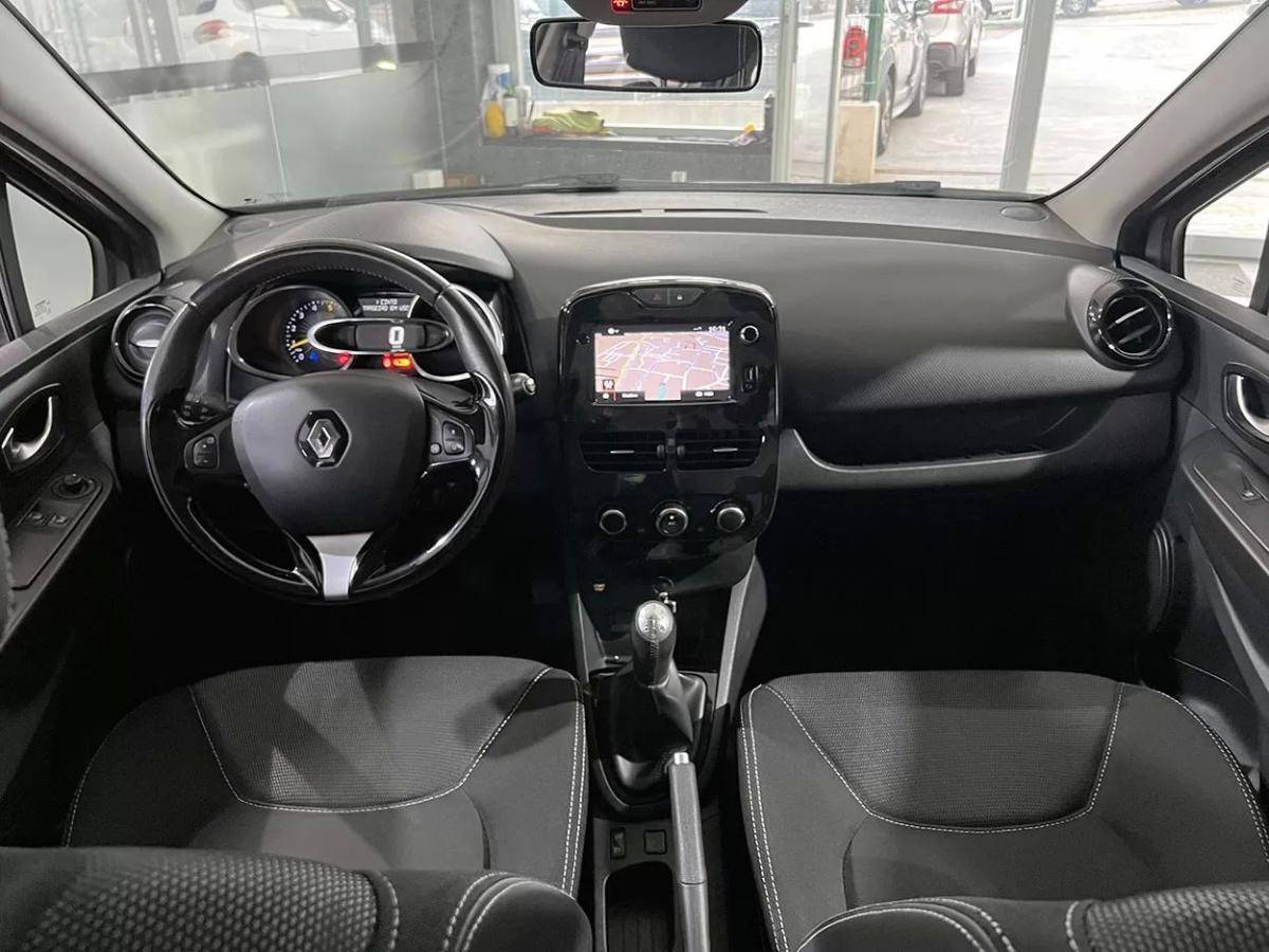 renault-clio-sport-tourer-2015-diesel-1461cc