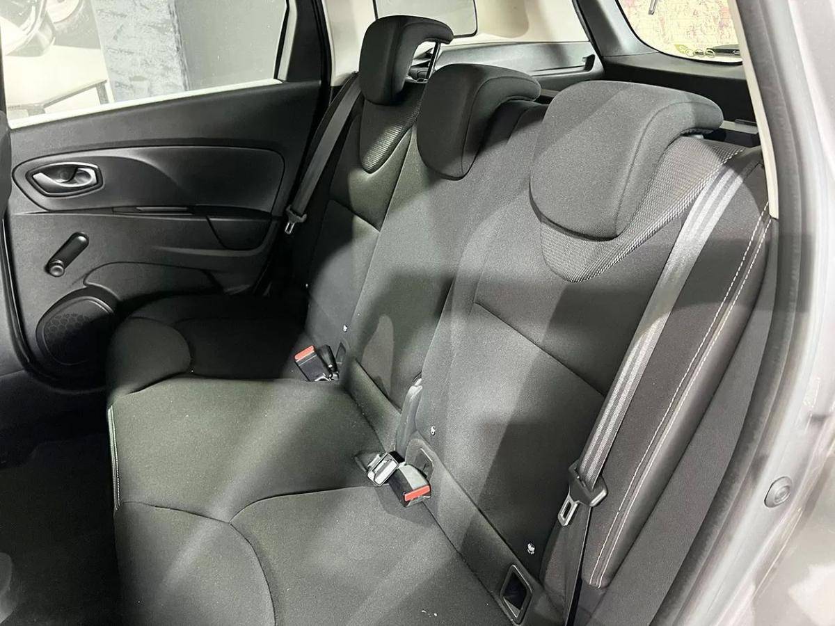 renault-clio-sport-tourer-2015-diesel-1461cc