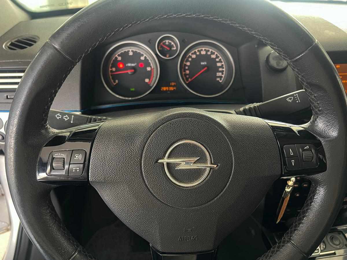 opel-astra-caravan-2009-diesel-1686cc