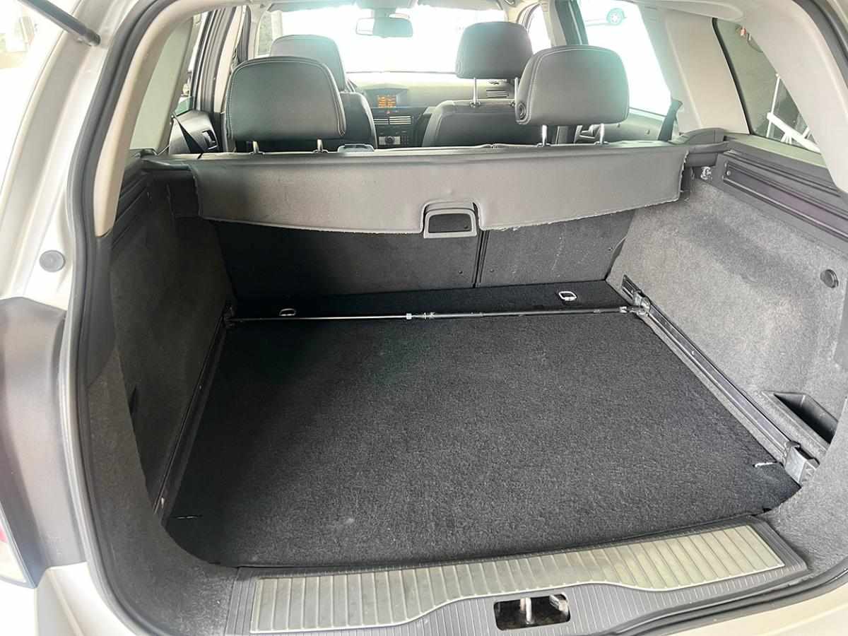 opel-astra-caravan-2009-diesel-1686cc