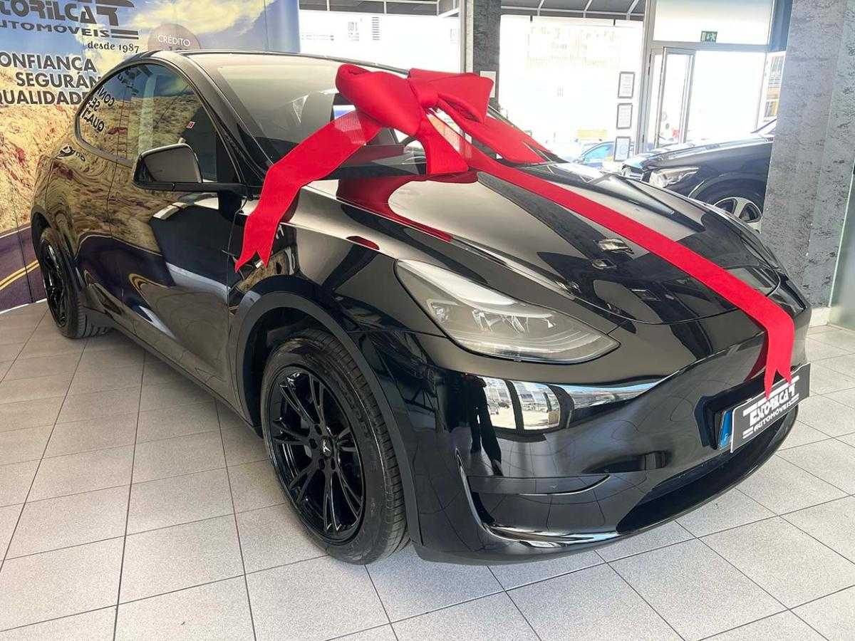 tesla-model-y-2023-eletrico-0cc