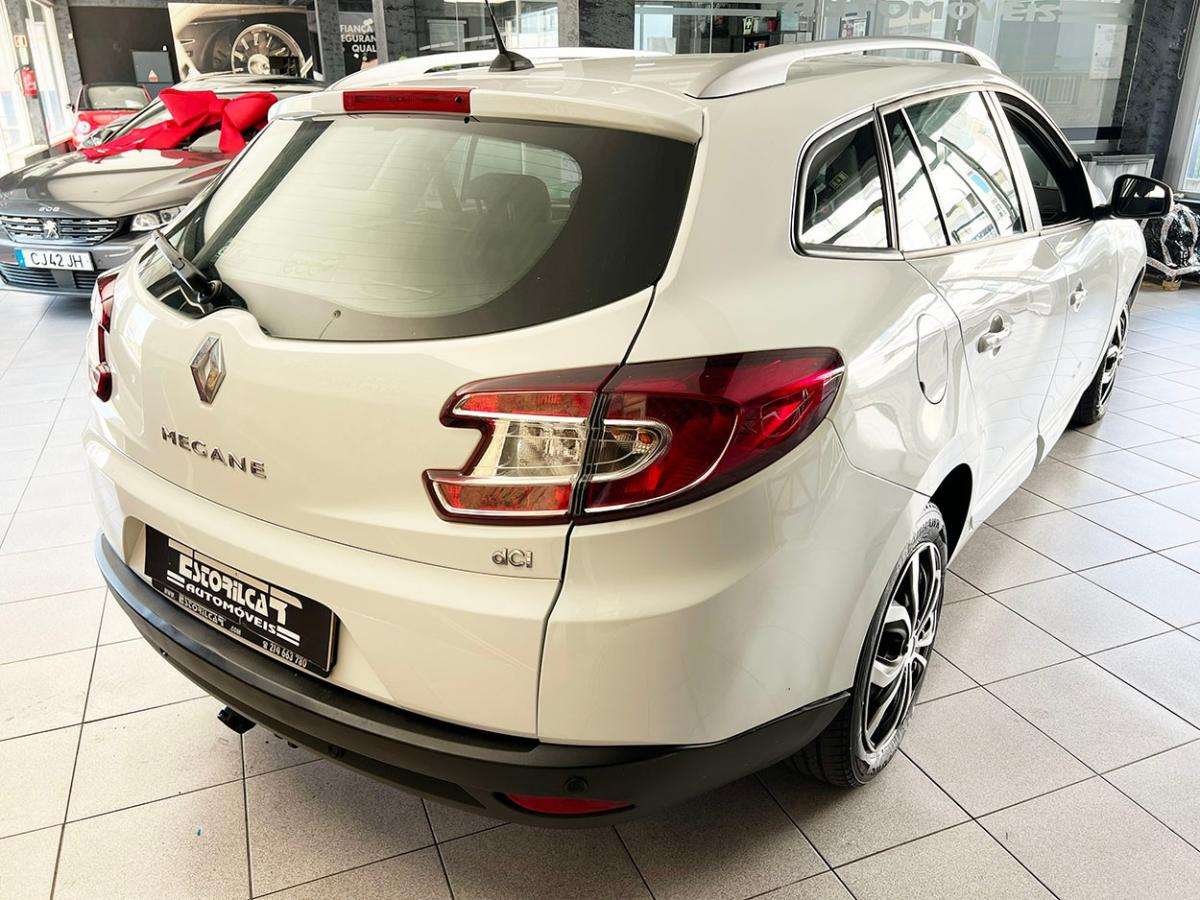 renault-megane-sport-tourer-2013-diesel-1461cc