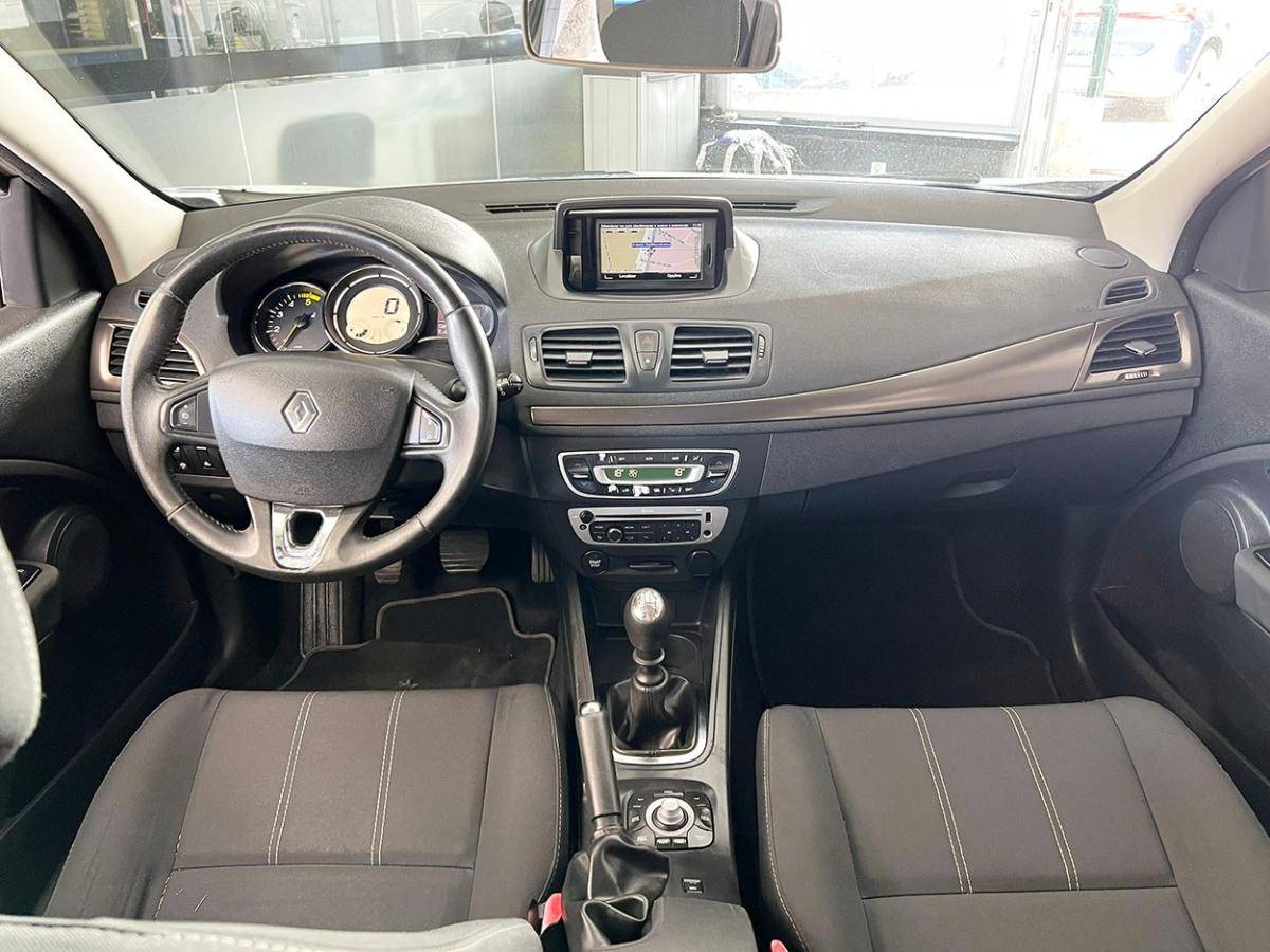 renault-megane-sport-tourer-2013-diesel-1461cc