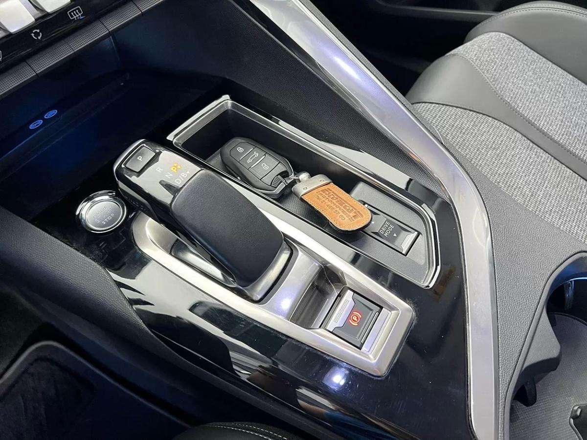 peugeot-3008-2020-hibrido-1598cc