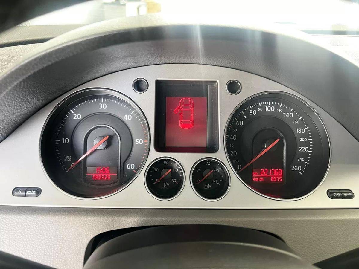 volkswagen-passat-variant-2008-diesel-1968cc