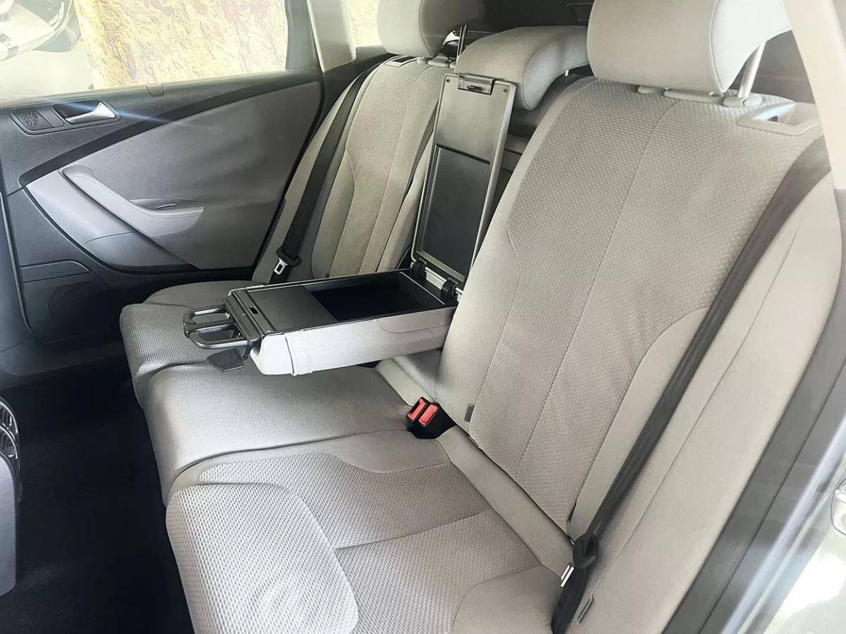volkswagen-passat-variant-2008-diesel-1968cc