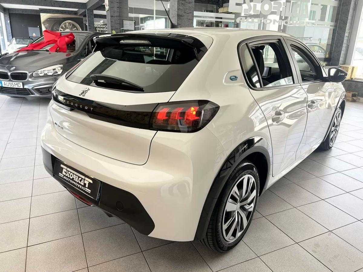 peugeot-e-208-2022-eletrico-200cc